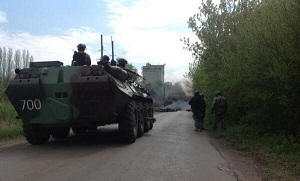 Два БТР украинской армии вторглись на территорию России