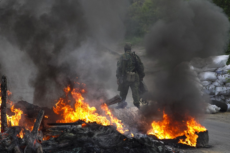 Украинские СМИ: "Наступление на позиции ДНР временно приостановленно"