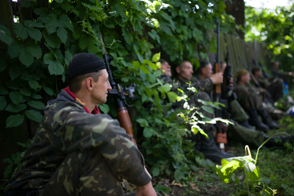 В Луганске уже более 4-х часов продолжается бой
