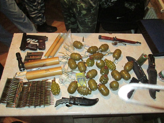 Дети майдана снабдили оружием всю Украину