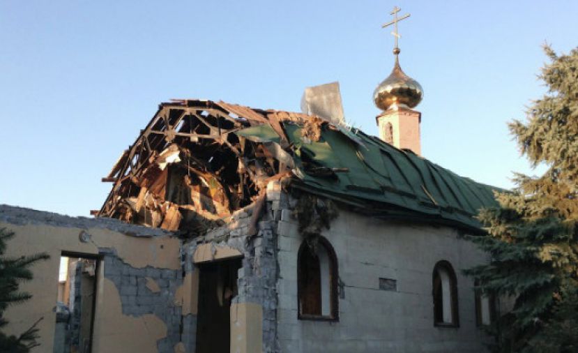 Украинские националисты захватывают православные храмы и пытают священников