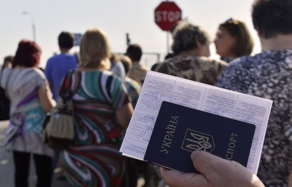 35 тысяч беженцев из Донбасса всё ещё находятся в  пунктах временного размещения