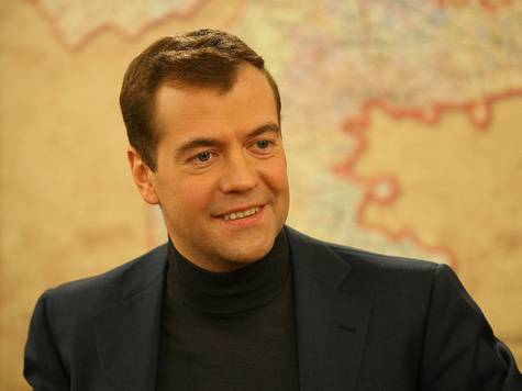 Медведев угрожает Украине судом