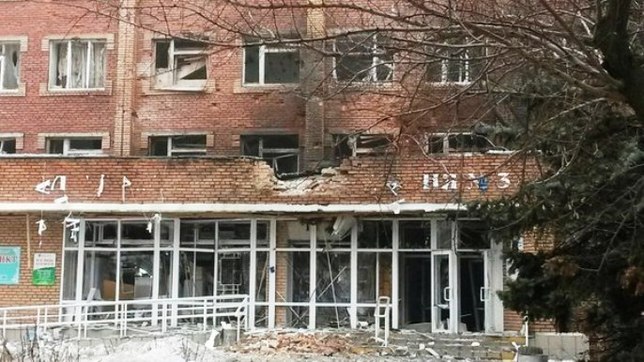 Нацисты прямой наводкой обстреляли Донецкую детскую больницу № 3