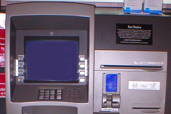 В феврале в ДНР появятся свои банкоматы