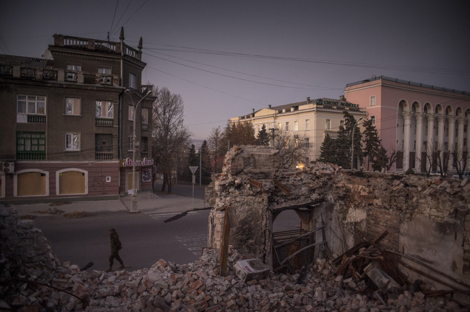 Украинские СМИ начали внушать населению, что возвращение Донбасса невыгодно