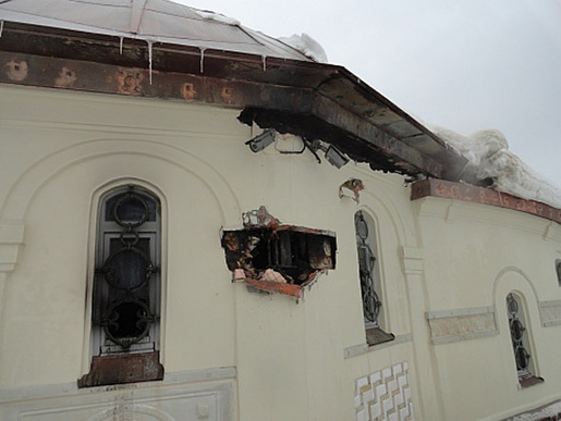 В Киеве подожгли храм Московского патриархата