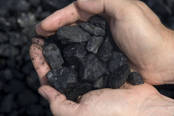 Из-за нехватки угля практически полностью остановлена крупнейшая ТЭС в Украине