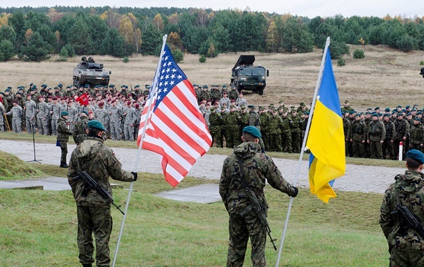 США направят во Львов более 300 военных инструкторов