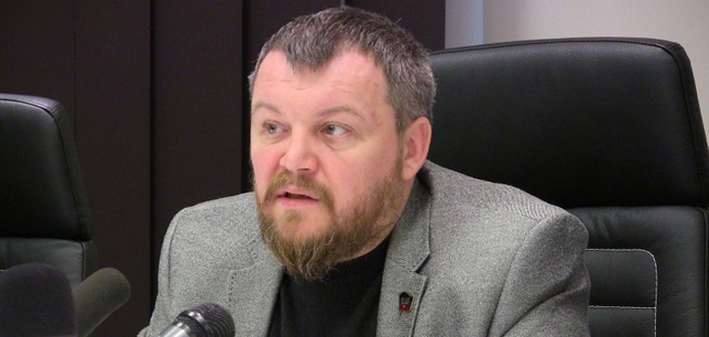 Пургин призвал Порошенко ввести представителей ЛДНР в состав комиссии по изменению Конституции Украины