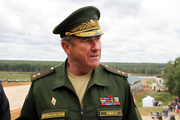 Генерал Ленцов: "В Широкино взорвалось 410 мин, сразу после отъезда миссии ОБСЕ"
