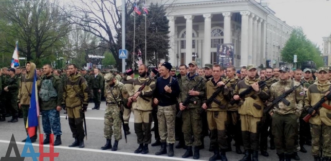 В Донецке проходит репетиция Парада Победы