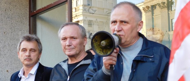 Белорусская оппозиция просит "мировое сообщество" не признавать выборы