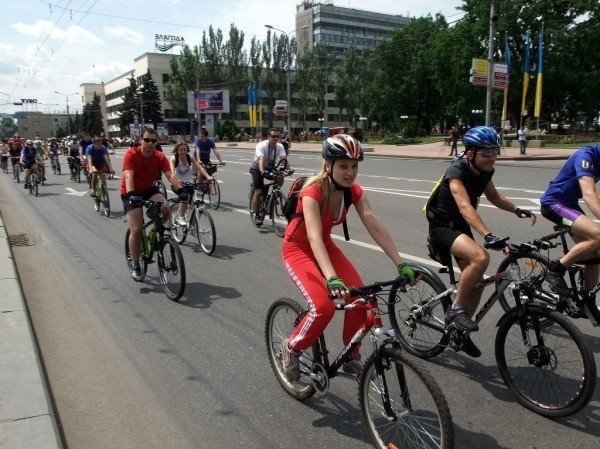 В Донецке прошел день, посвященный велоспорту