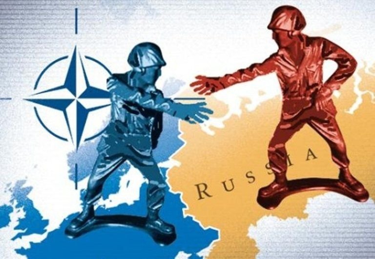 НАТО подготавливается к «глобальному удару» по России – Клинцевич