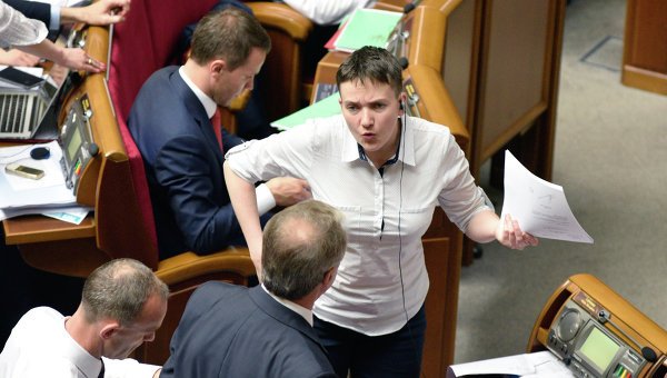 Савченко поддерживает амнистию ополченцев в Украине