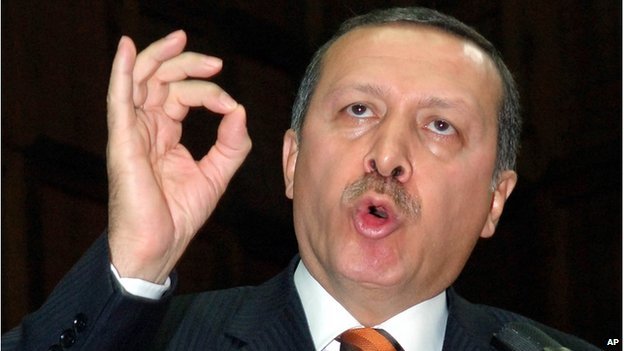 Эрдоган предлагает приютить беженцев из Сирии и дать им гражданство