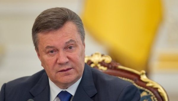 Луценко собрался организовать очную ставку Януковича и Порошенко