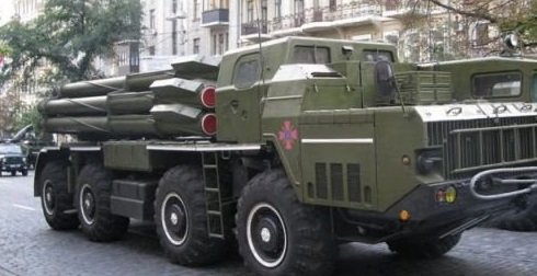 НМ ЛНР: ВСУ сгоняют к линии разграничения танки и РСЗО «Смерч»