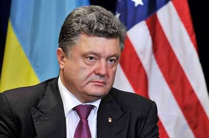 Порошенко: Клинтон и Трамп спекулируют Украиной, потому что без нее они обречены на провал