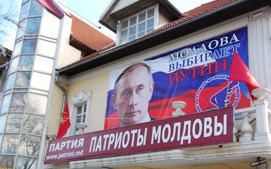 Sunday Times: На нынешних выборах Молдова выбирает не своих кандидатов, а Путина