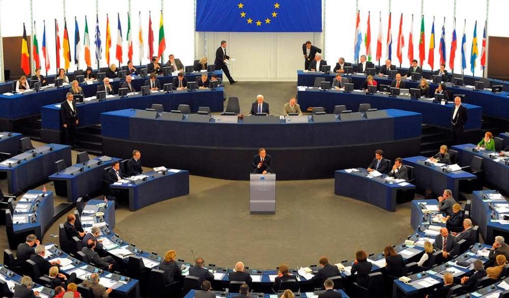Европарламент проголосовал за приостановку переговоров о вступлении Турции в ЕС
