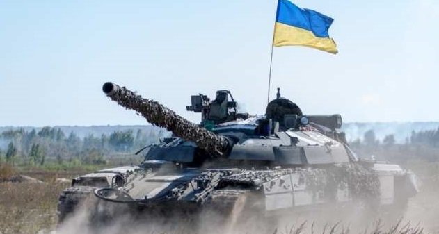 Разведка ЛНР и ДНР: Киев готовит масштабное наступление, сгоняет технику к границе