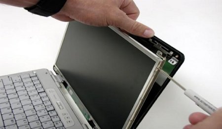 Как заменить матрицу в ноутбуке самостоятельно?