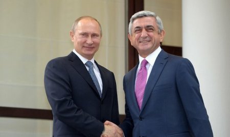 Путин выразил уверенность в дальнейшем укреплении союзнических отношений между Россией и Арменией в интересах братских народов двух стран