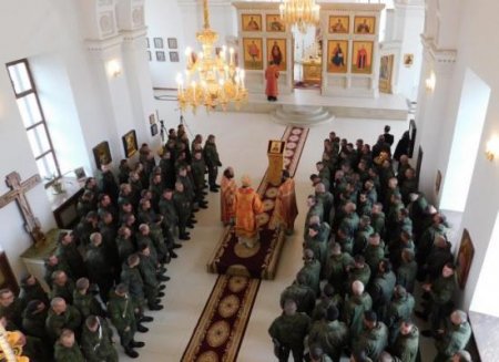 Более трех тысяч российских военных отмечают Рождество в Армении
