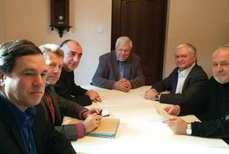 В Кракове завершилась встреча министров иностранных дел Армении и Азербайджана