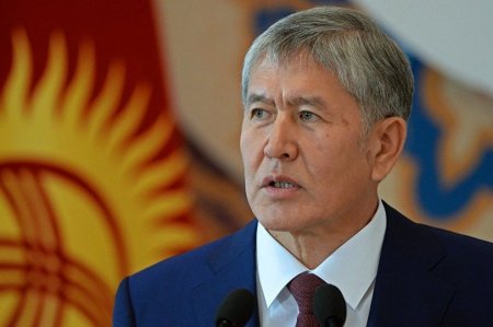 Экс-президент Киргизии Алмазбек Атамбаев возвращается в политику 