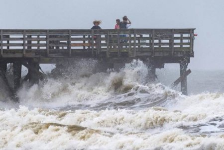 Эксперты предупреждают о более интенсивных атлантических ураганах в 2018 году
