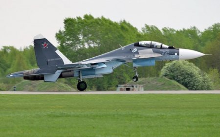 Россия и Казахстан подписали контракт на поставку партии истребителей Су-30СМ