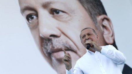 Как Турция превращается в демократический султанат