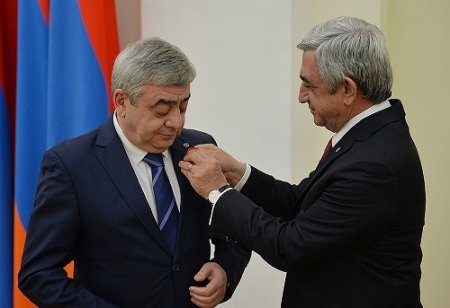 Семью брата бывшего президента Армении подозревают в присвоении $6,8 млн