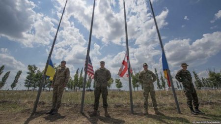 Украино-американские учения в Черном море с участием более 2000 военных из 19 стран завершились 