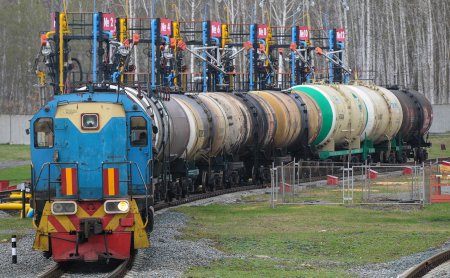 Россия приостановит беспошлинные поставки нефтепродуктов и сжиженного газа в Белоруссию