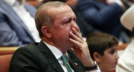 Эрдоган в истерике: США готовы променять стратегического партнера в лице Турции на пастора Брансона