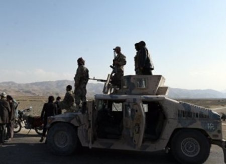 В Афганистане 350 сотрудников сил безопасности попали в засаду