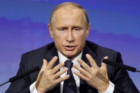 Путин объявил о смягчении условий пенсионной реформы
