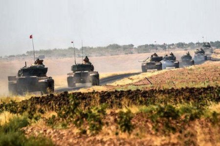 Турция перебросила на границу с Сирией танки M60T