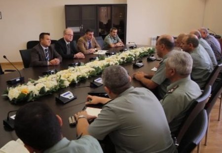 Эксперты НАТО проводят в Армении курс переподготовки для преподавателей военных вузов