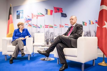 Ангела Меркель отказалась от участия в банкете по случаю приезда Эрдогана в Германию