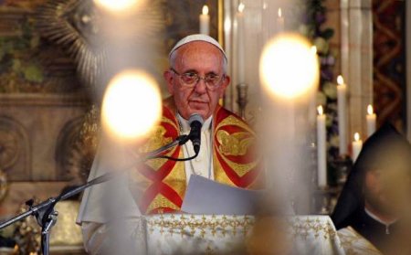 Для искоренения голода не хватает политической воли, заявил папа Римский