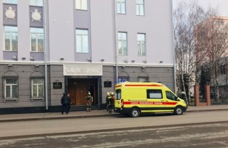 В Архангельске у здания ФСБ произошел взрыв — есть погибший и пострадавшие 