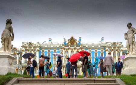Туристический налог начнут внедрять в СПб в 2019 году