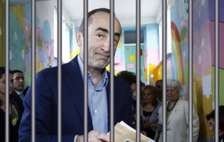 Апелляционный суд Армении арестовал экс-президента Кочаряна