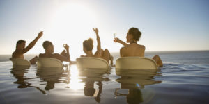 Как интересно провести выходные?