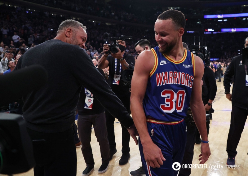 Карри установил рекорд НБА по трехочковым, ''Торонто'' Михайлюка сыграло овертайм с лидером